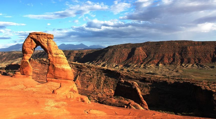 a view of Delicate Arch, Grand Canyon