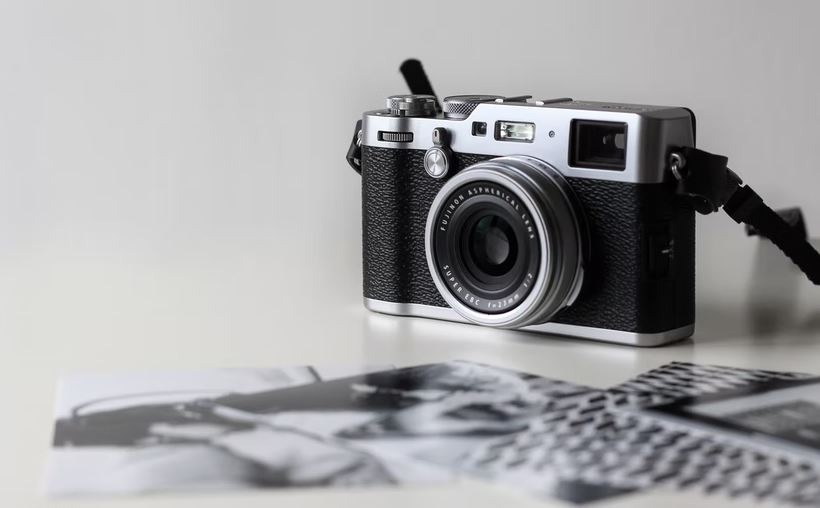 camera inside a light box